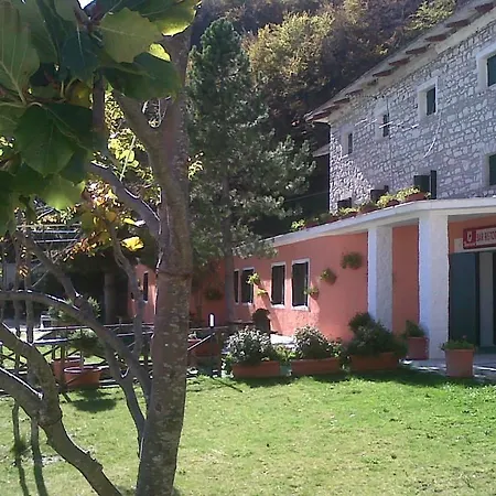 La Sibilla Parco 2* سارنانو